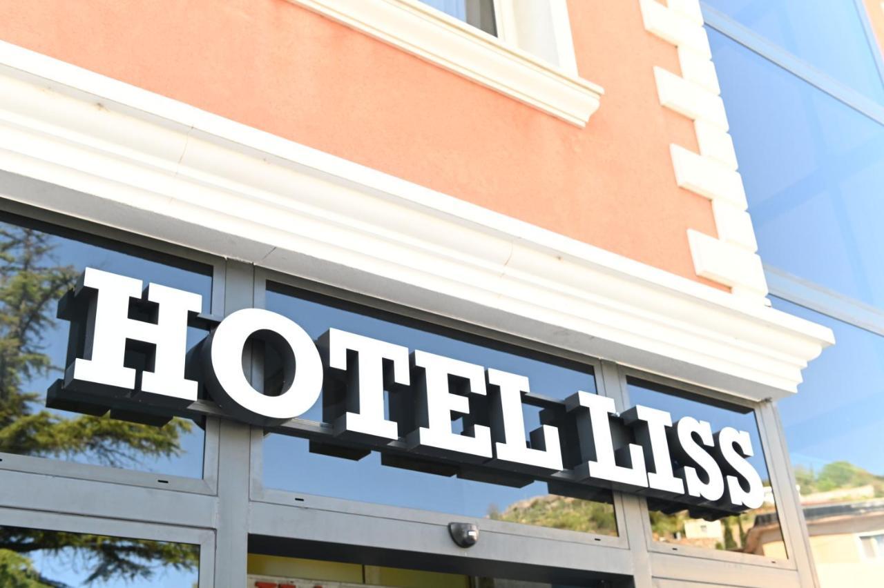 Hotel Liss Lezhë Exterior foto