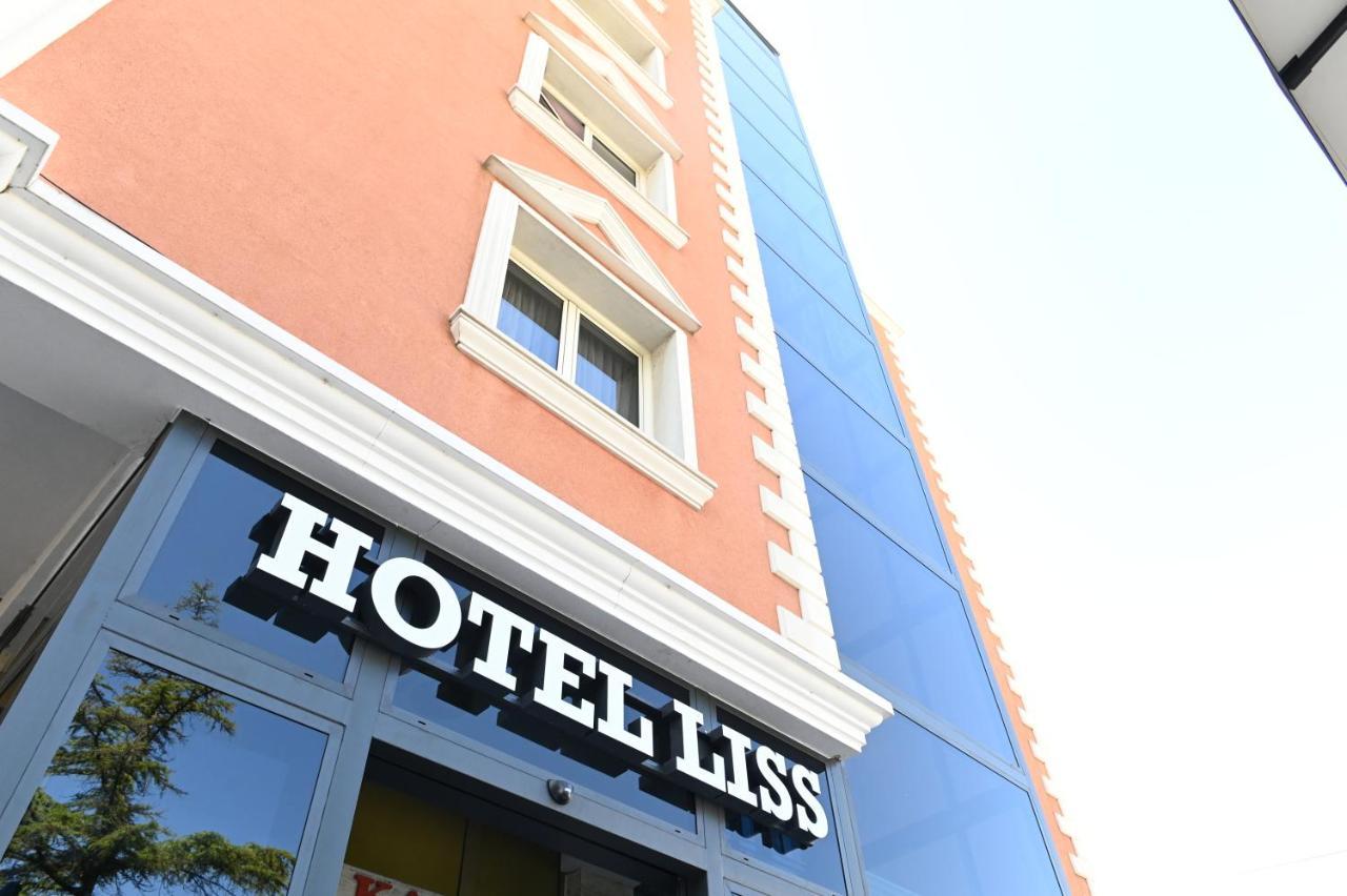 Hotel Liss Lezhë Exterior foto